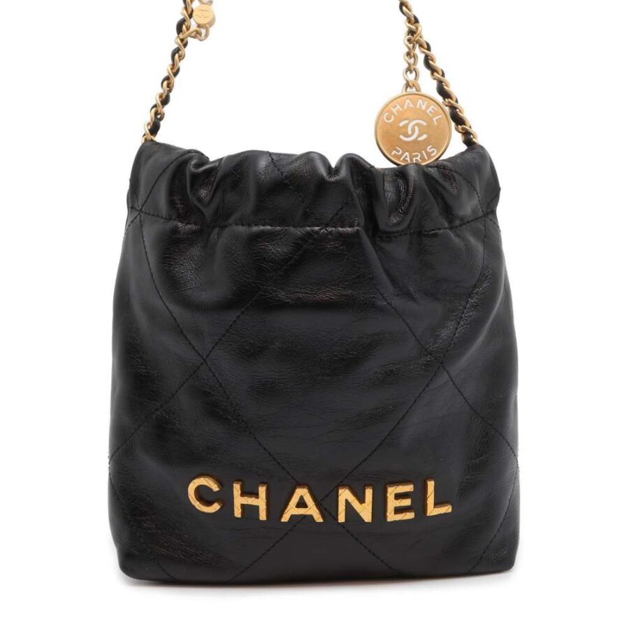 CHANEL CHANEL 22 Shoulder Bag Black Shiny Calf Leather | Studio Nafay