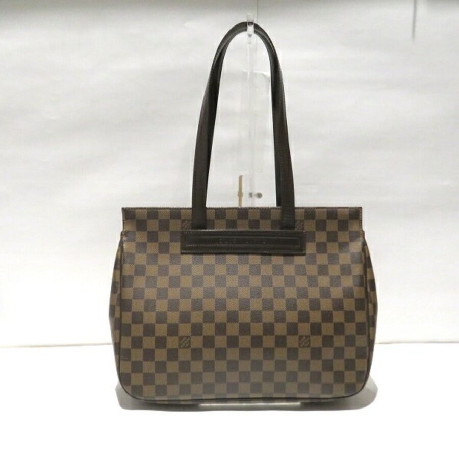 Louis Vuitton Shoulder Bag | Studio Nafay