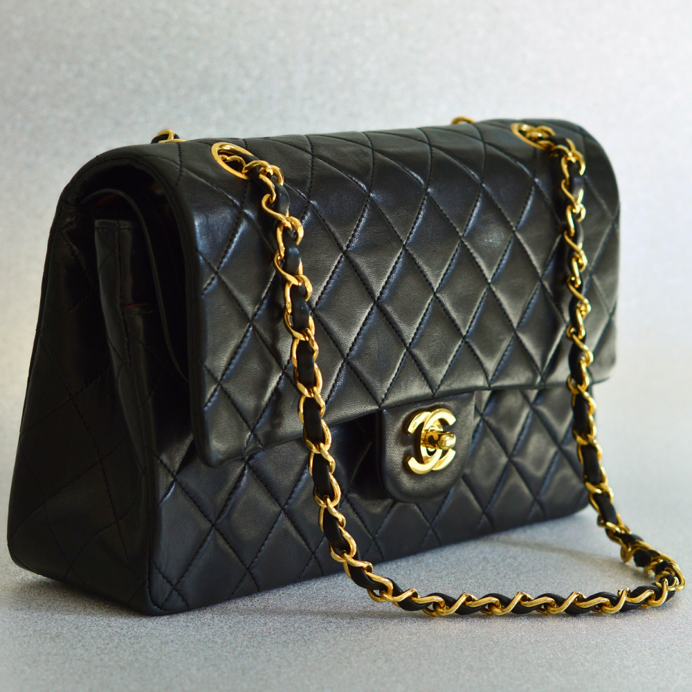 Chanel Medium Classic Handbag Luxury Designer Handbag 18