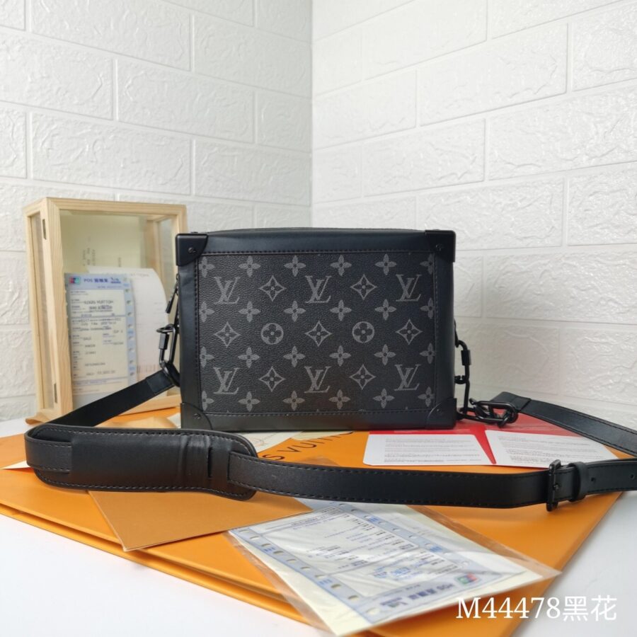 Designer Handbags Louis Vuitton 196 | Studio Nafay