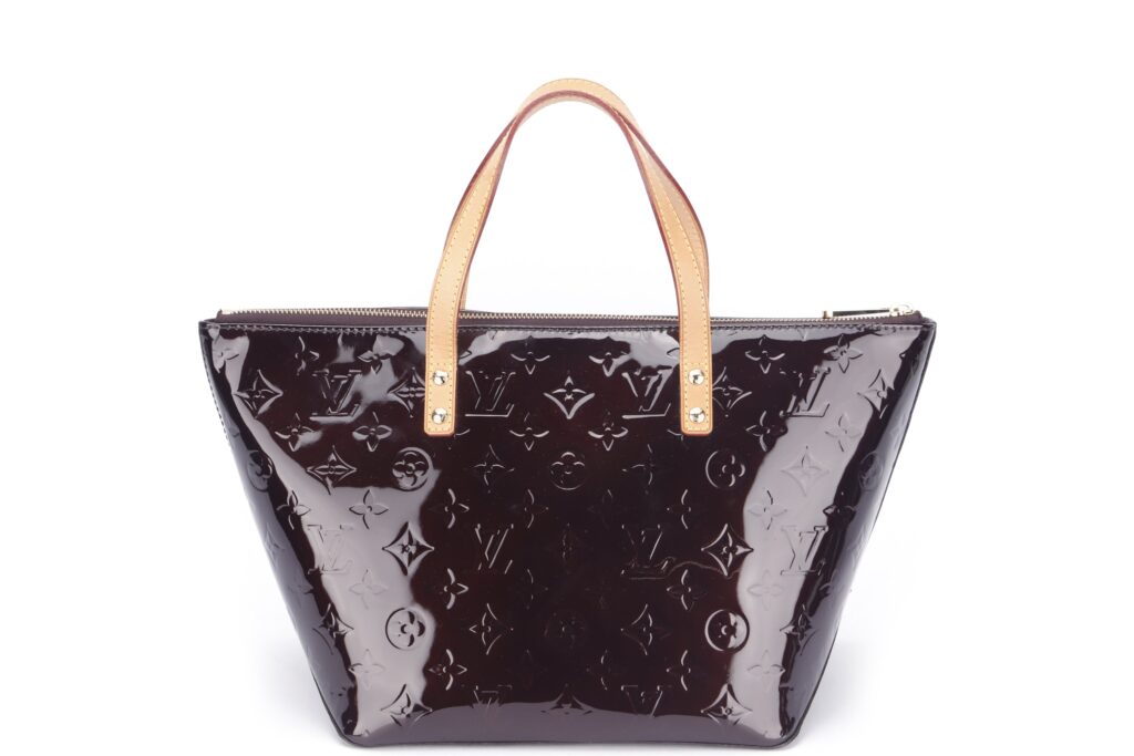 LOUIS VUITTON BELLEVUE TOTE BAG ( ), PM SIZE, AMARANTE MONOGRAM VERNIS, WITH DUST COVER - Product Image 2