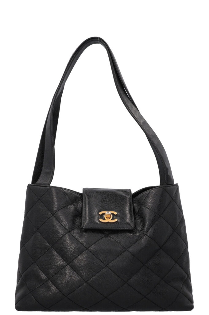 CHANEL CC Handbag Caviar Black | Studio Nafay