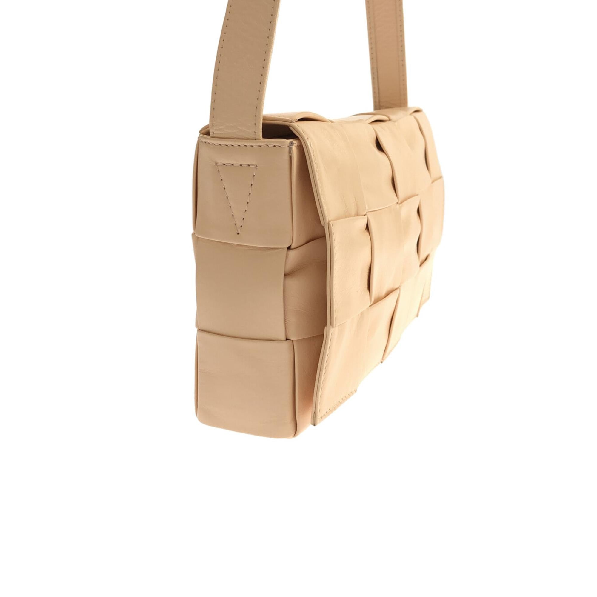 Bottega Veneta Intrecciato Cassette - Product Image 2