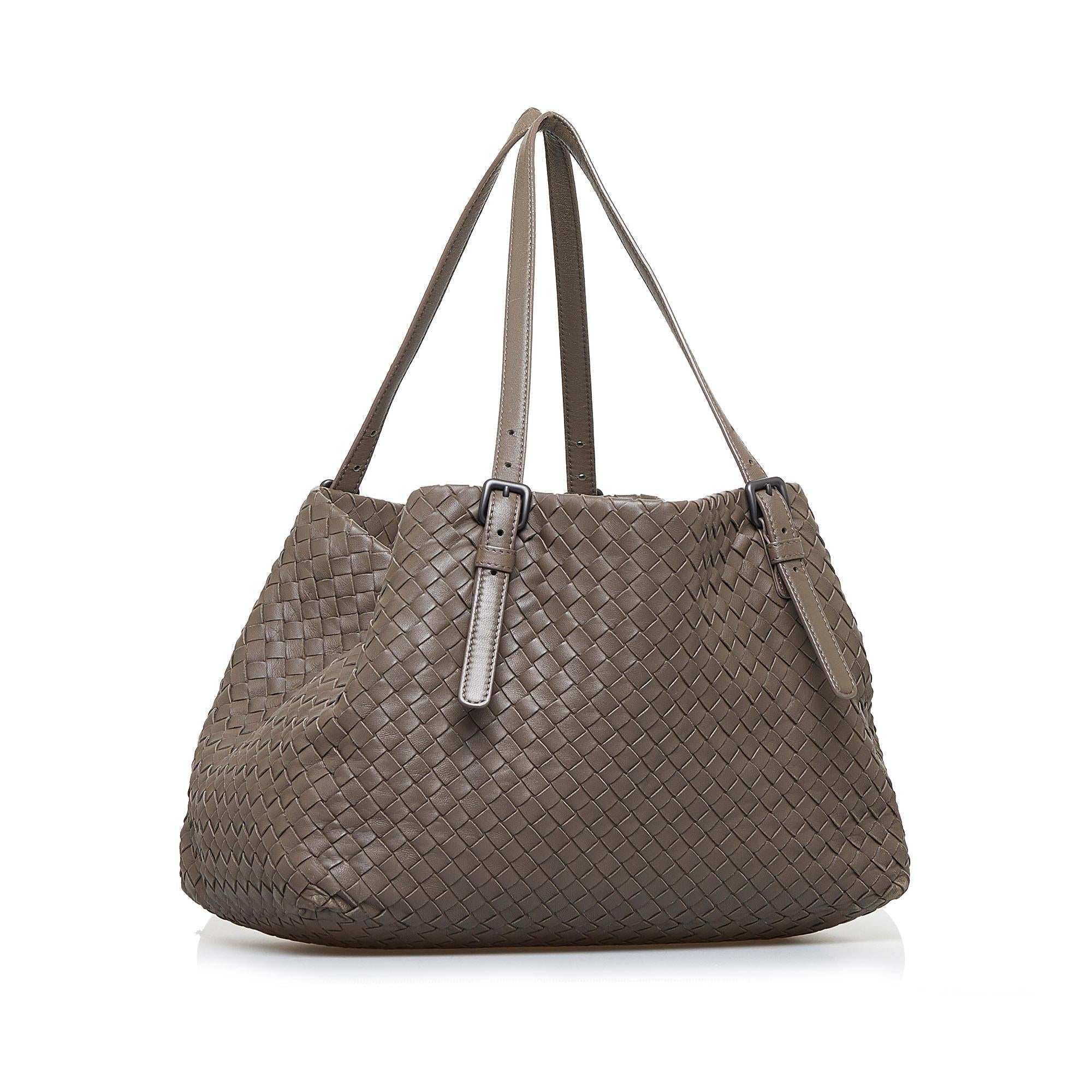 Bottega Veneta Intrecciato Cesta Tote - Product Image 2
