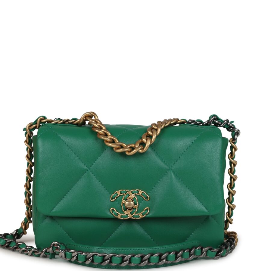Chanel Medium 19 Flap Green Shiny Lambskin Mixed Metal Hardware Shoulder Bag | Studio Nafay
