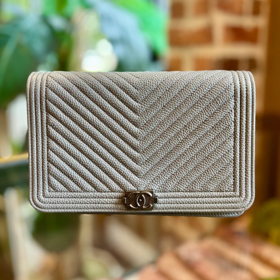 CHANEL Chevron Quilted Gray Caviar Leather Wallet On Chain | Studio Nafay