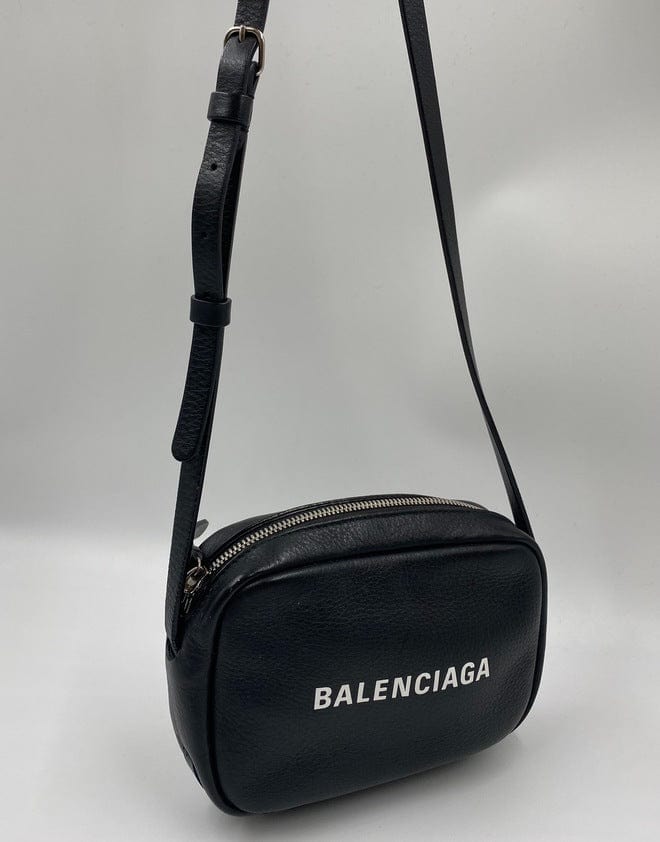 Balenciaga crossbody Bag | Studio Nafay