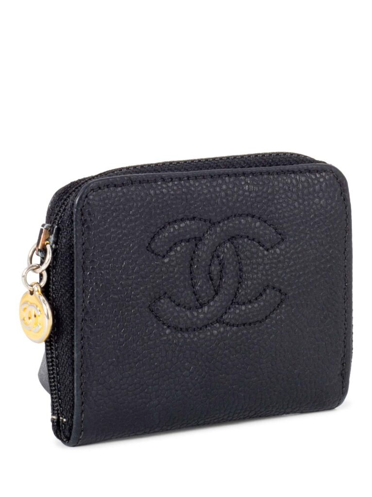 Chanel CC Logo Caviar Zippered Card Wallet Black | Studio Nafay