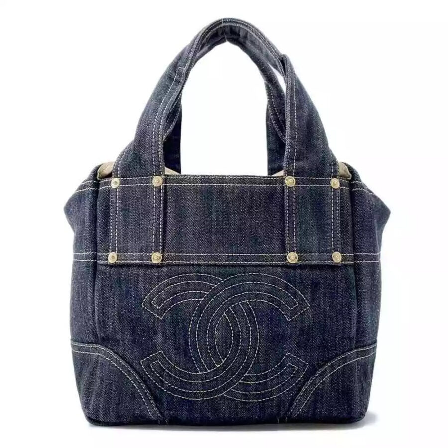 CHANEL CC SPARKLING TOTE BAG | Studio Nafay