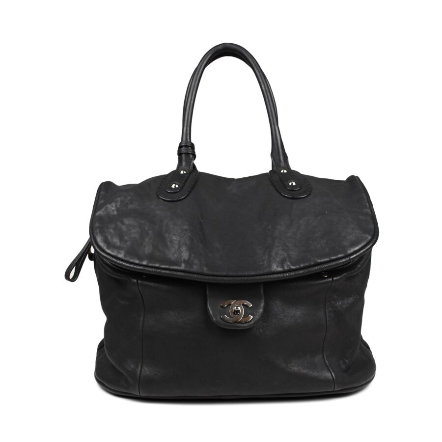 Chanel 'Travelling' Tote Bag | Studio Nafay