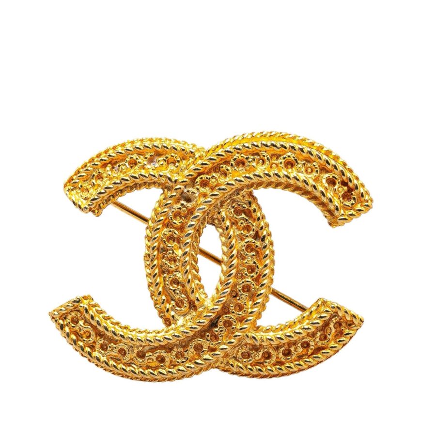 Chanel CC Brooch Handbag | Studio Nafay