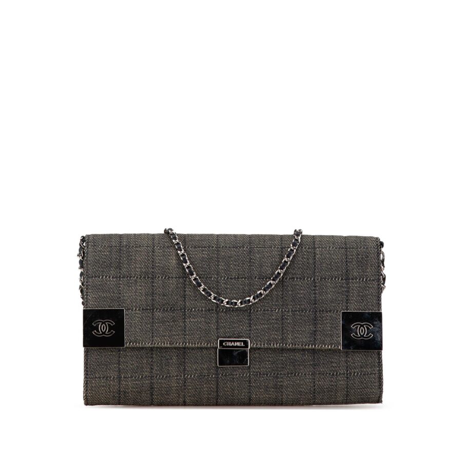 Chanel CC Choco Bar Denim Chain Flap | Studio Nafay