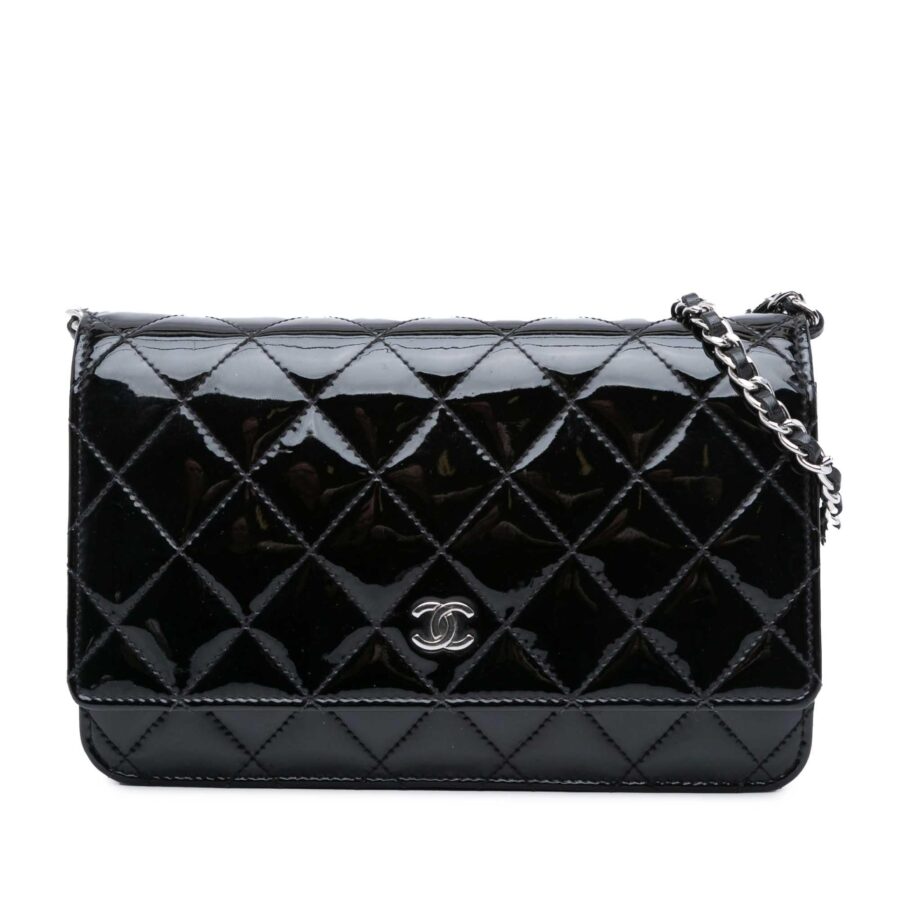 Chanel CC Quilted Patent Wallet On Chain | Studio Nafay