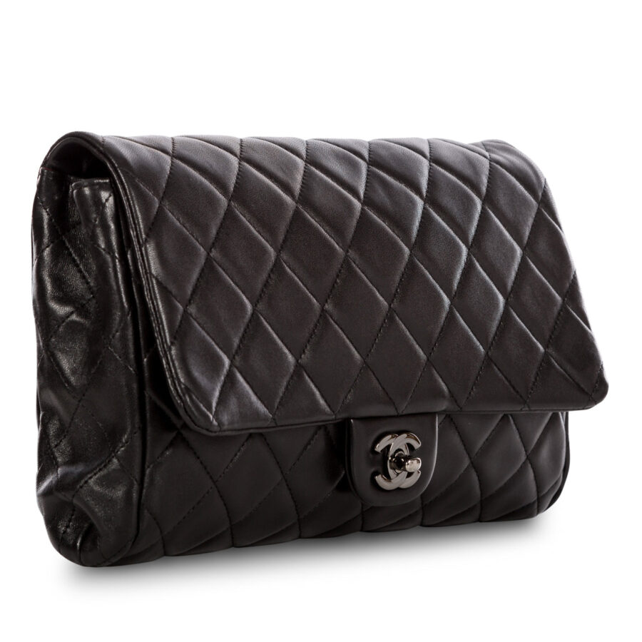 Classic Clutch with Chain | Studio Nafay