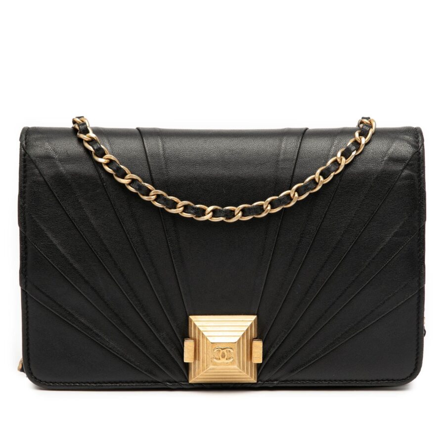 Chanel Lambskin Pyramid Wallet On Chain | Studio Nafay
