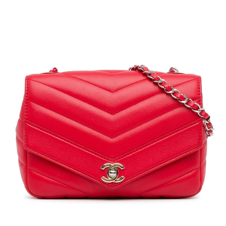 Chanel Medium Caviar Chevron Data Center Envelope Flap Crossbody | Studio Nafay