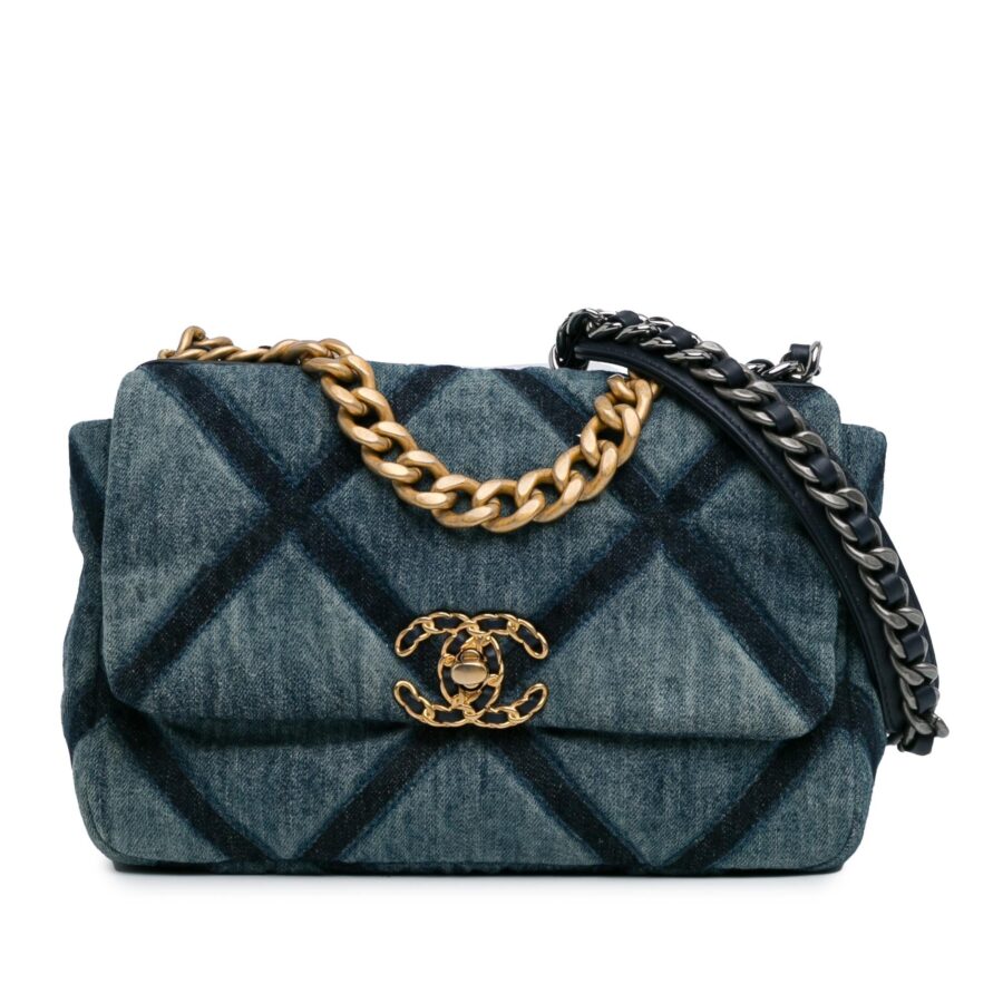 Chanel Medium 19 Flap Shoulder Bag | Studio Nafay