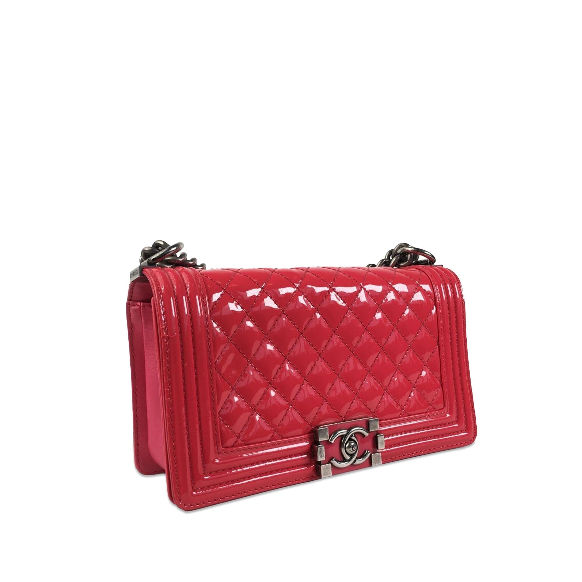 Chanel Medium Patent Boy Flap Crossbody - Product Image 2