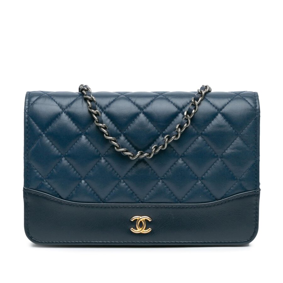 Chanel Quilted Aged Calfskin Gabrielle Wallet On Chain Crossbody | Studio Nafay