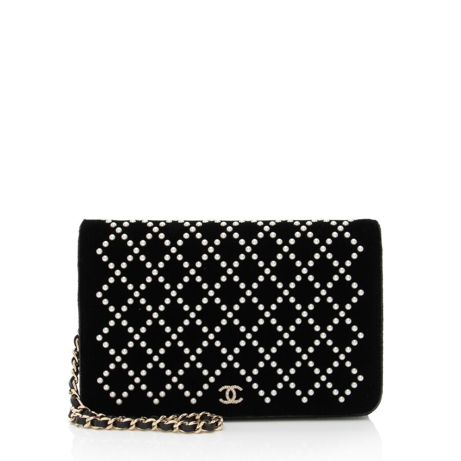 Chanel Velvet Pearl Embellished Wallet on Chain Crossbody | Studio Nafay