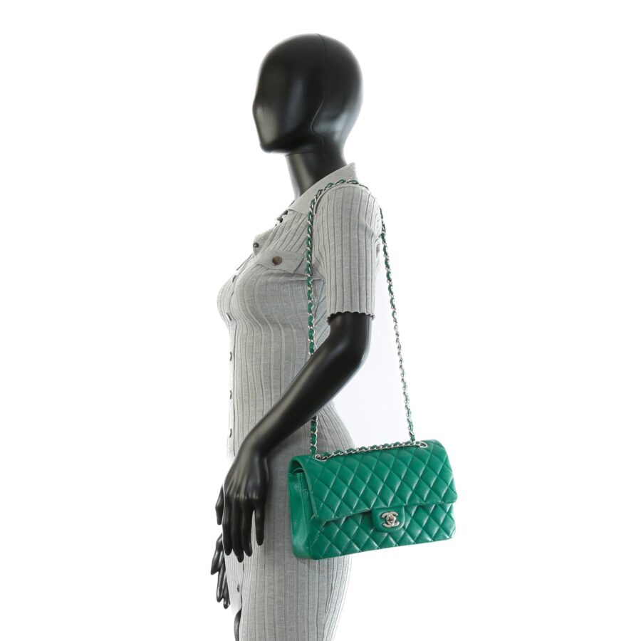 CHANEL Double Flap Medium Quilted Caviar Emerald Green | Studio Nafay