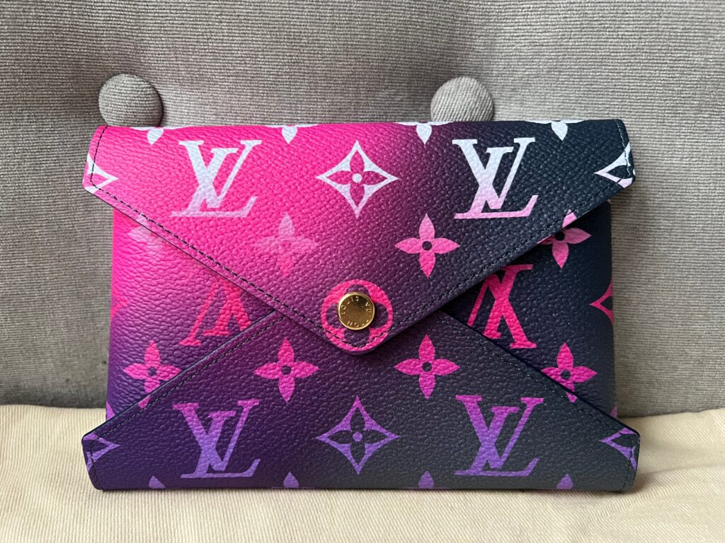 Louis Vuitton Medium Kirigami Midnight Fuchsia - Product Image 2