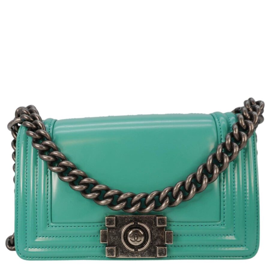 Chanel Boy Small Patent Leather Shoulder Bag Green | Studio Nafay
