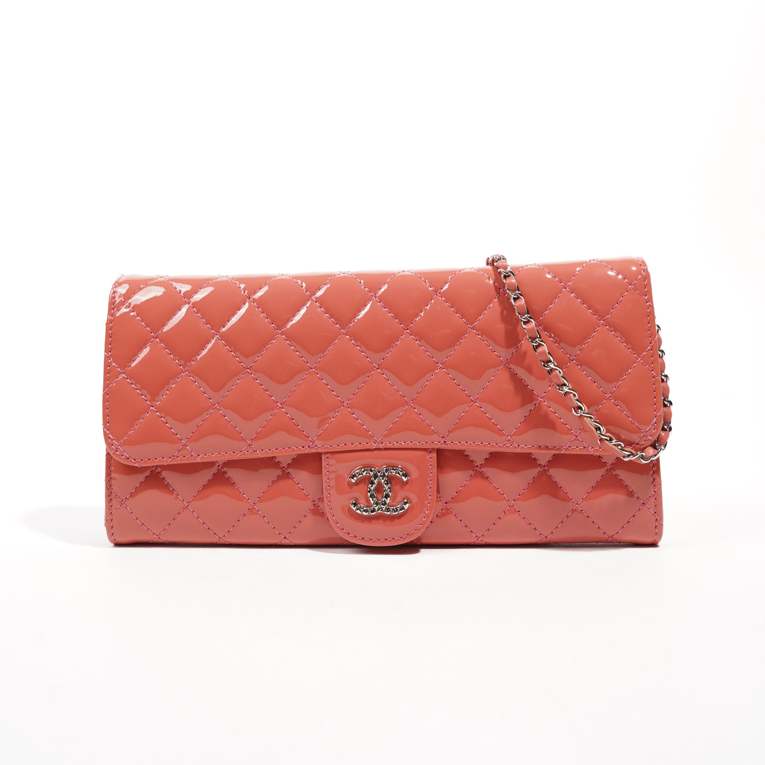 Chanel Womens Brilliant East West Flap Wallet on Chain - Product Image 2