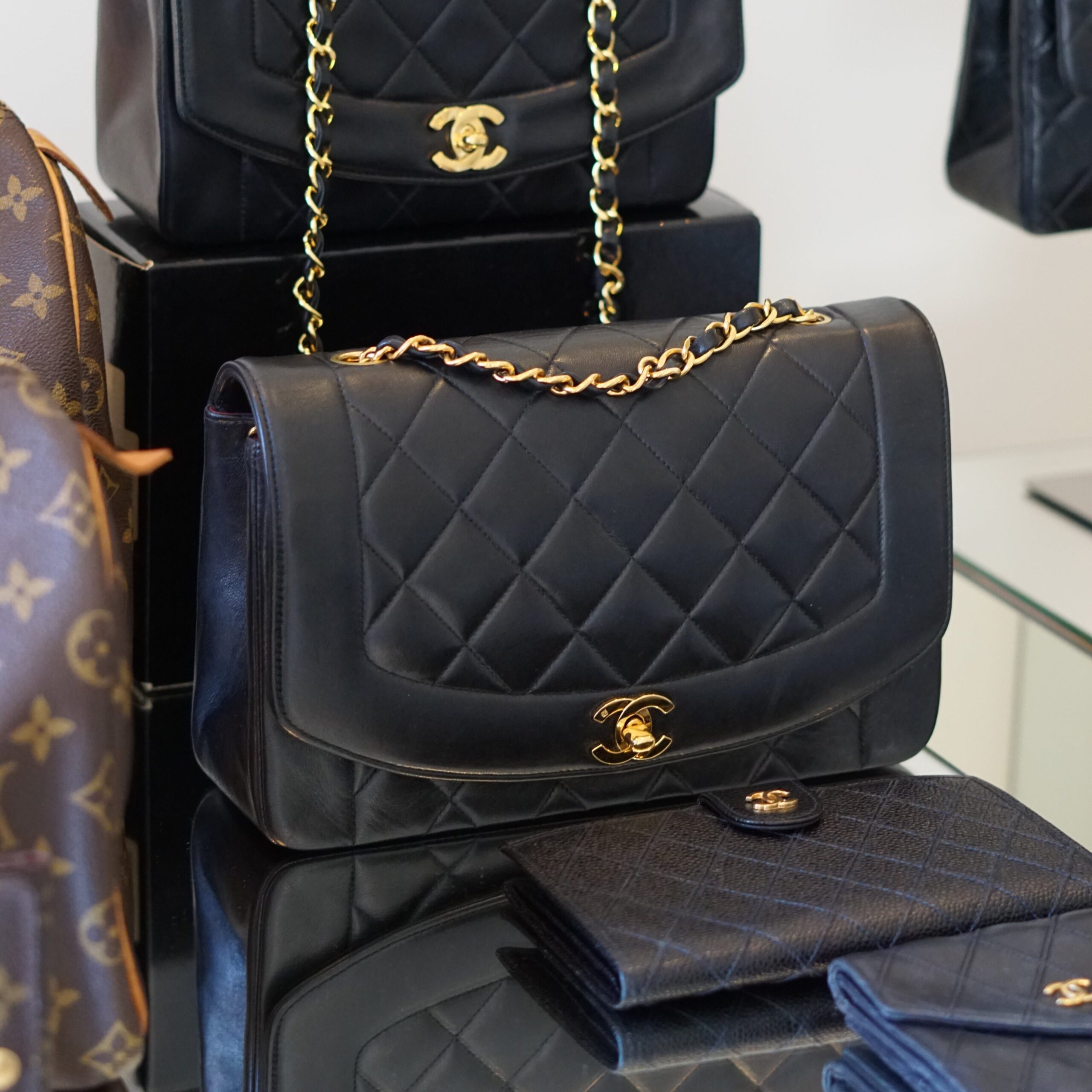 Chanel Diana Medium Handbag Luxury Designer Handbag 8