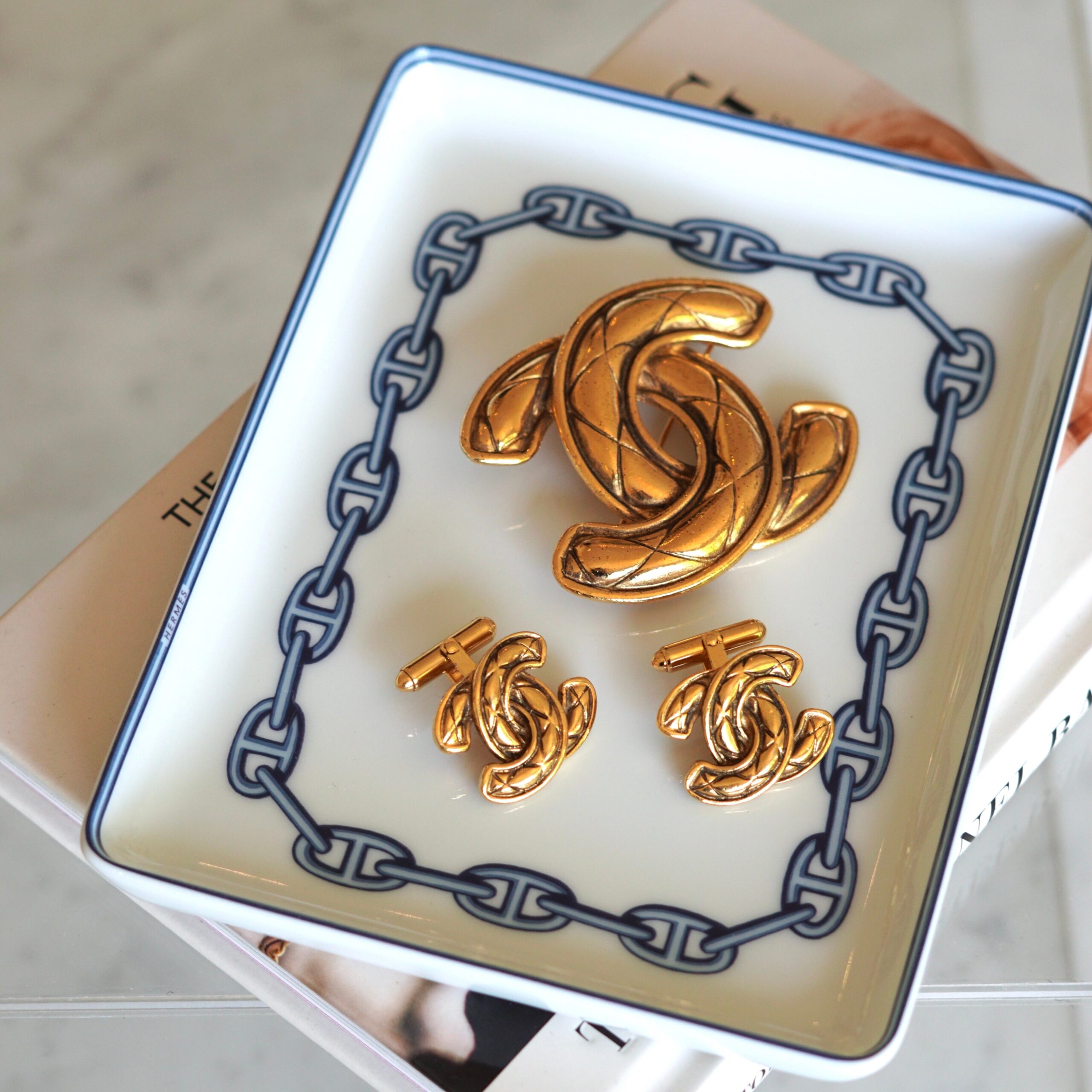 Chanel Brooch Handbag Luxury Designer Handbag 84 - Product Image 2
