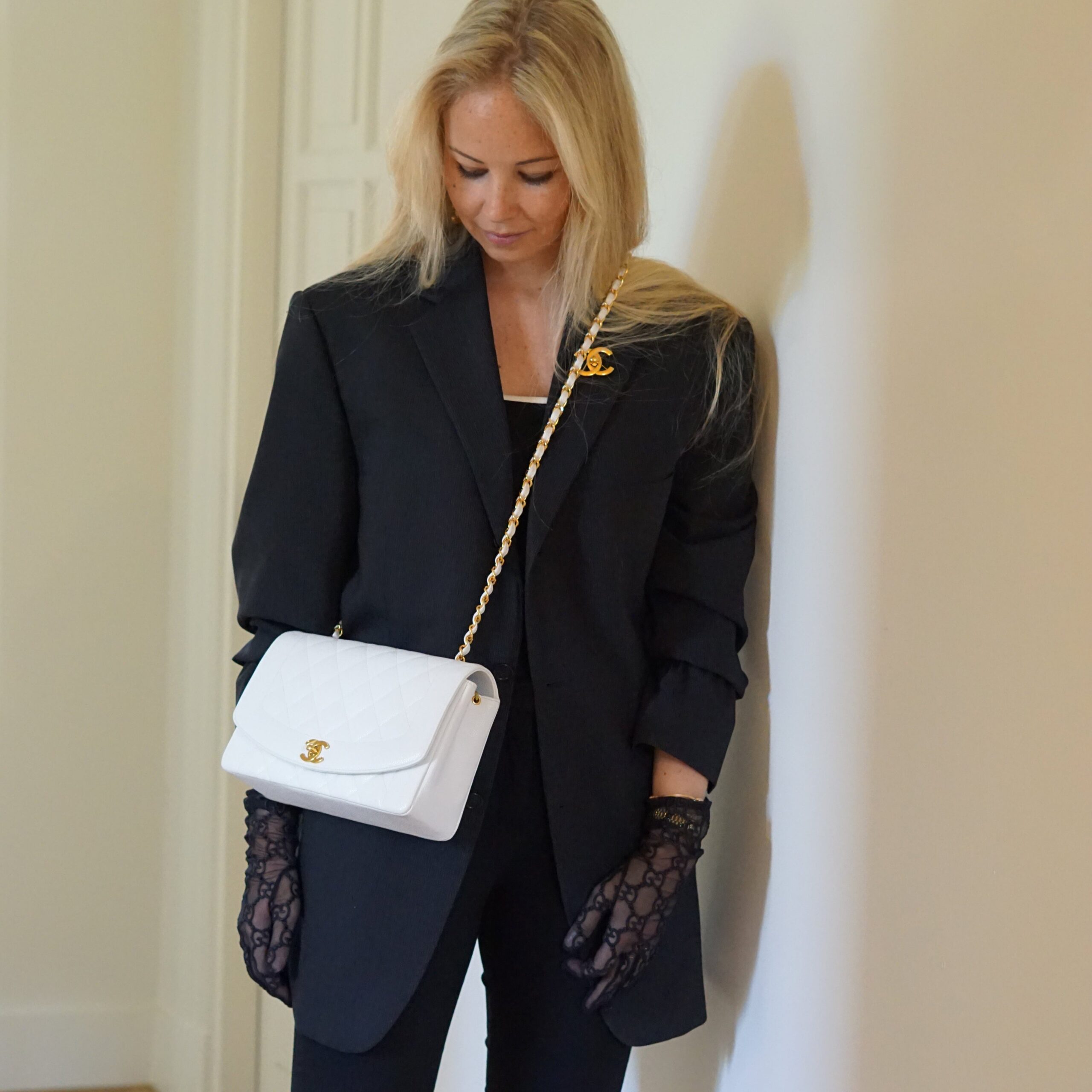 Chanel Diana Medium Handbag Luxury Designer Handbag 10