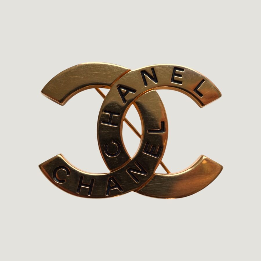 Chanel Brooch Handbag Luxury Designer Handbag 83 | Studio Nafay