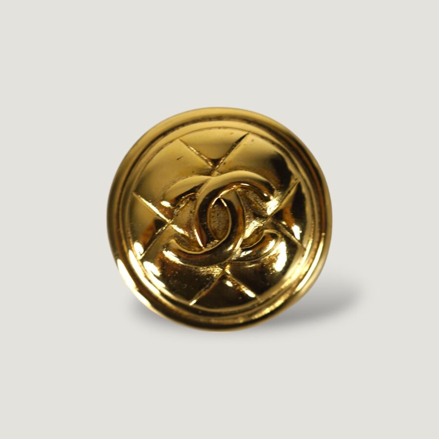 Chanel Brooch Handbag Luxury Designer Handbag 35 | Studio Nafay