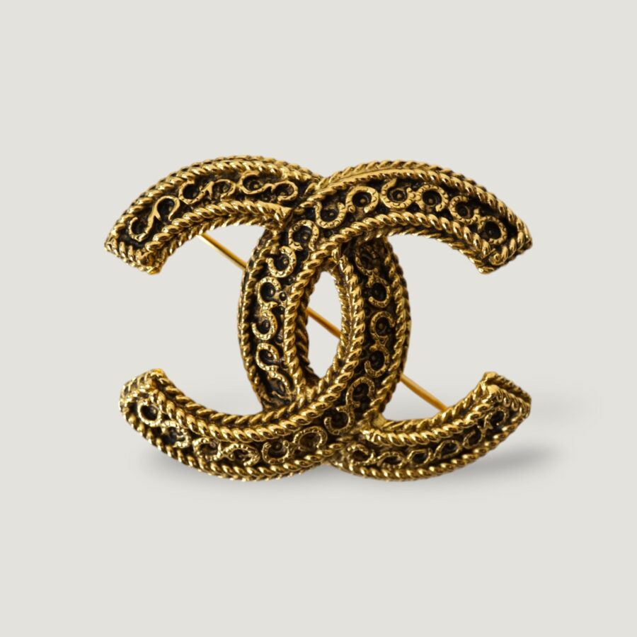Chanel Brooch Handbag Luxury Designer Handbag 47 | Studio Nafay