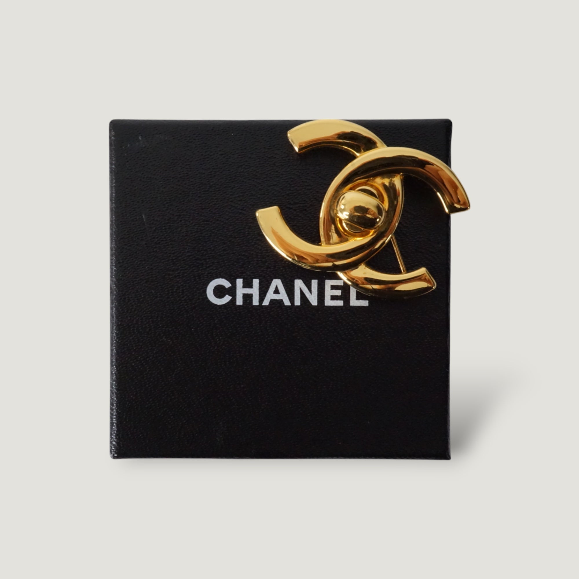 Chanel Brooch Turnlock Handbag 3 - Product Image 2