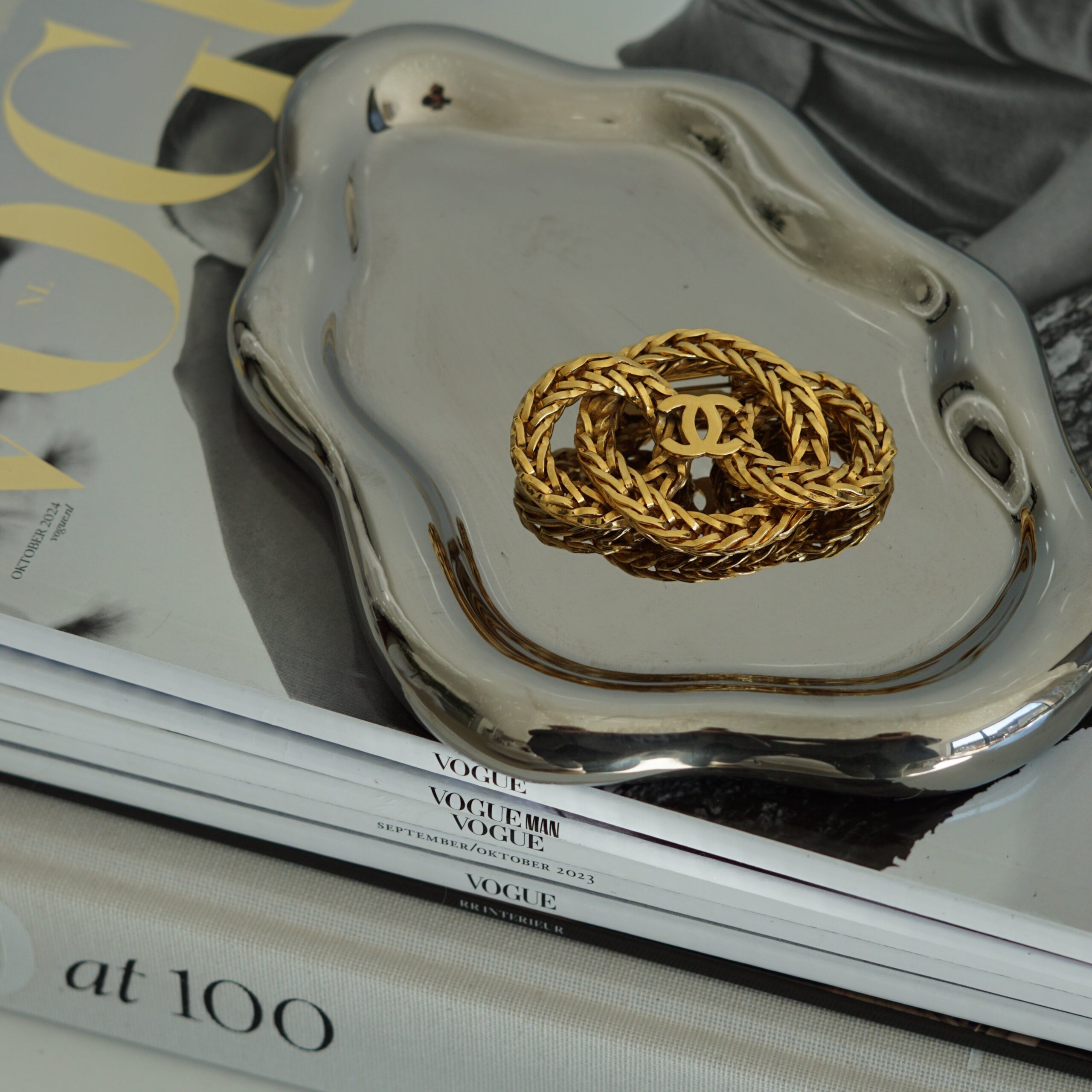 Chanel Brooch Handbag Luxury Designer Handbag 60