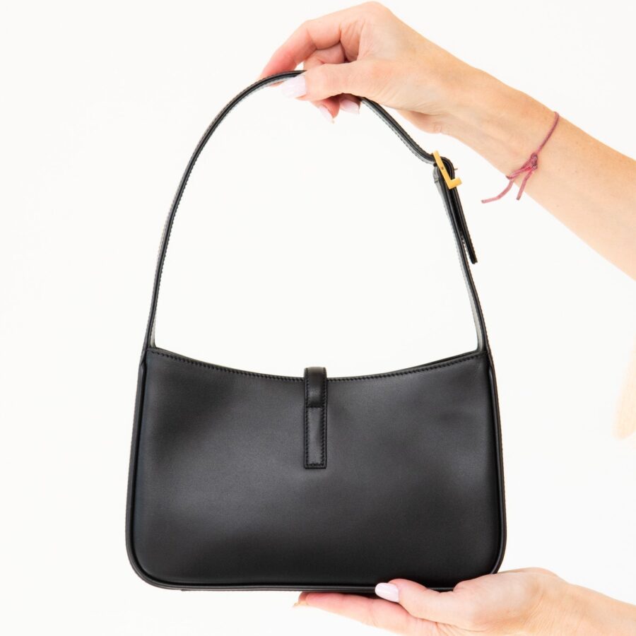 Saint Laurent Medium Black Leather Le 5 a 7 Shoulder Bag | Studio Nafay