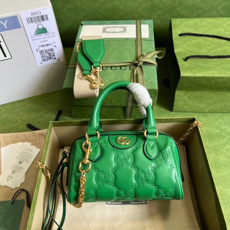 حقيبة كتف Gucci GG Matelasse