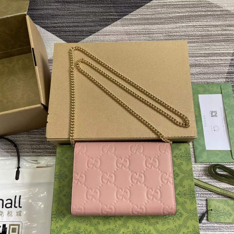 Gucci Chain Wallet | Studio Nafay