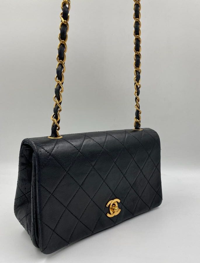 Chanel Crossbody Flap bag | Studio Nafay