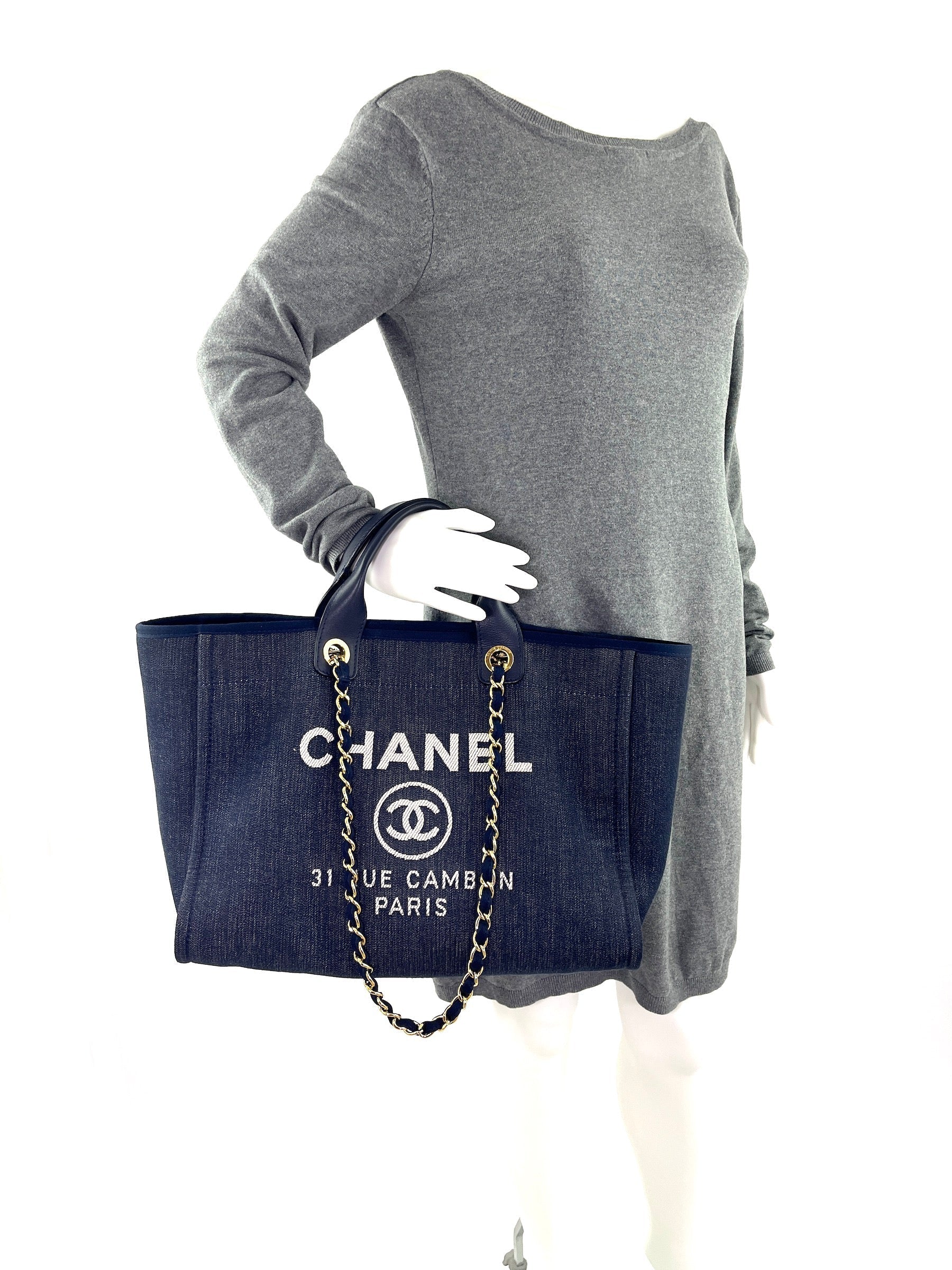CHANEL Deauville Medium Navy Shopping Tote Bag