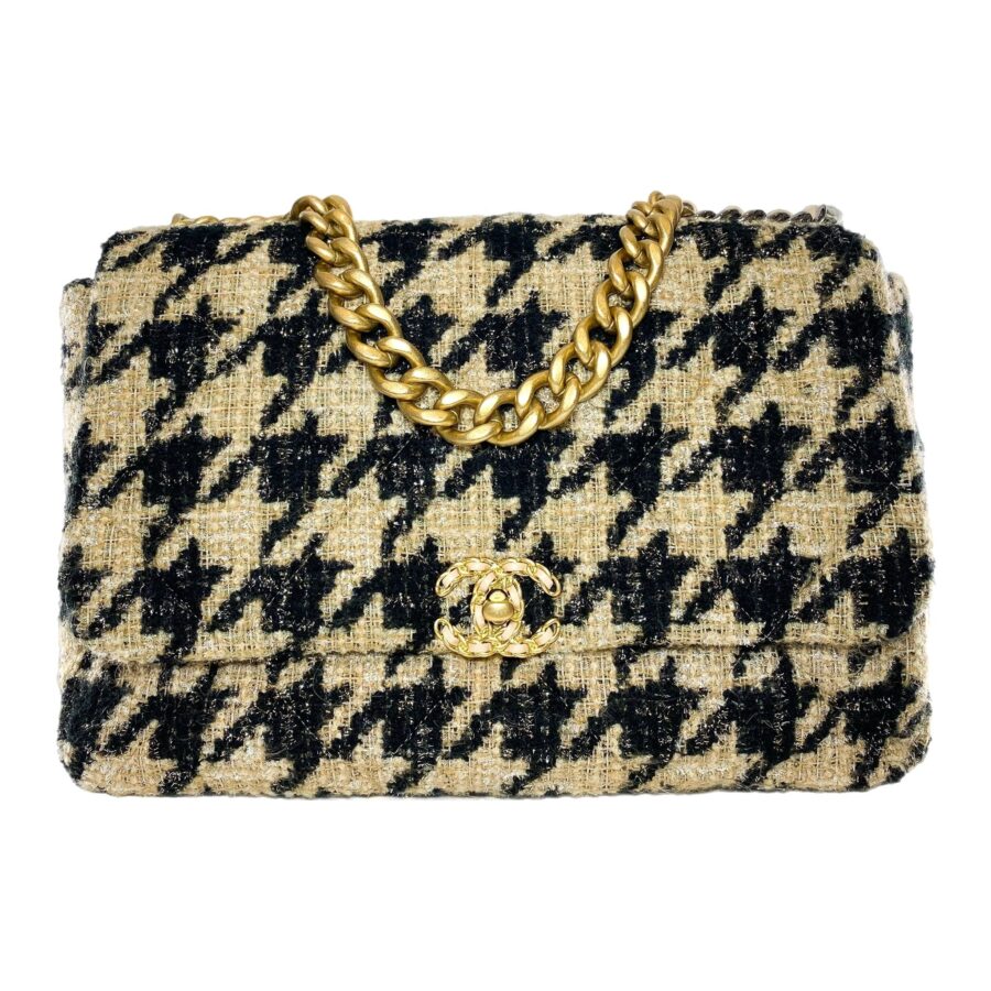 Chanel 19 Black Beige Houndstooth Tweed Maxi Flap Bag | Studio Nafay