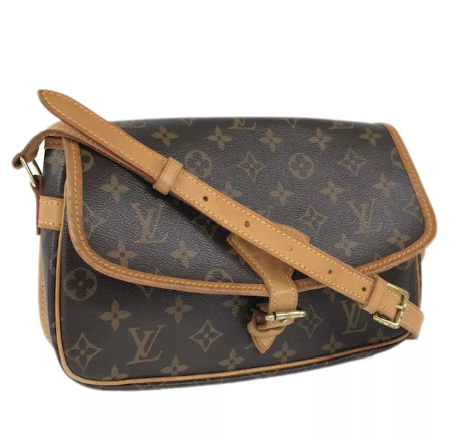 LOUIS VUITTON MONOGRAM SOLOGNE CROSSBODY | Studio Nafay