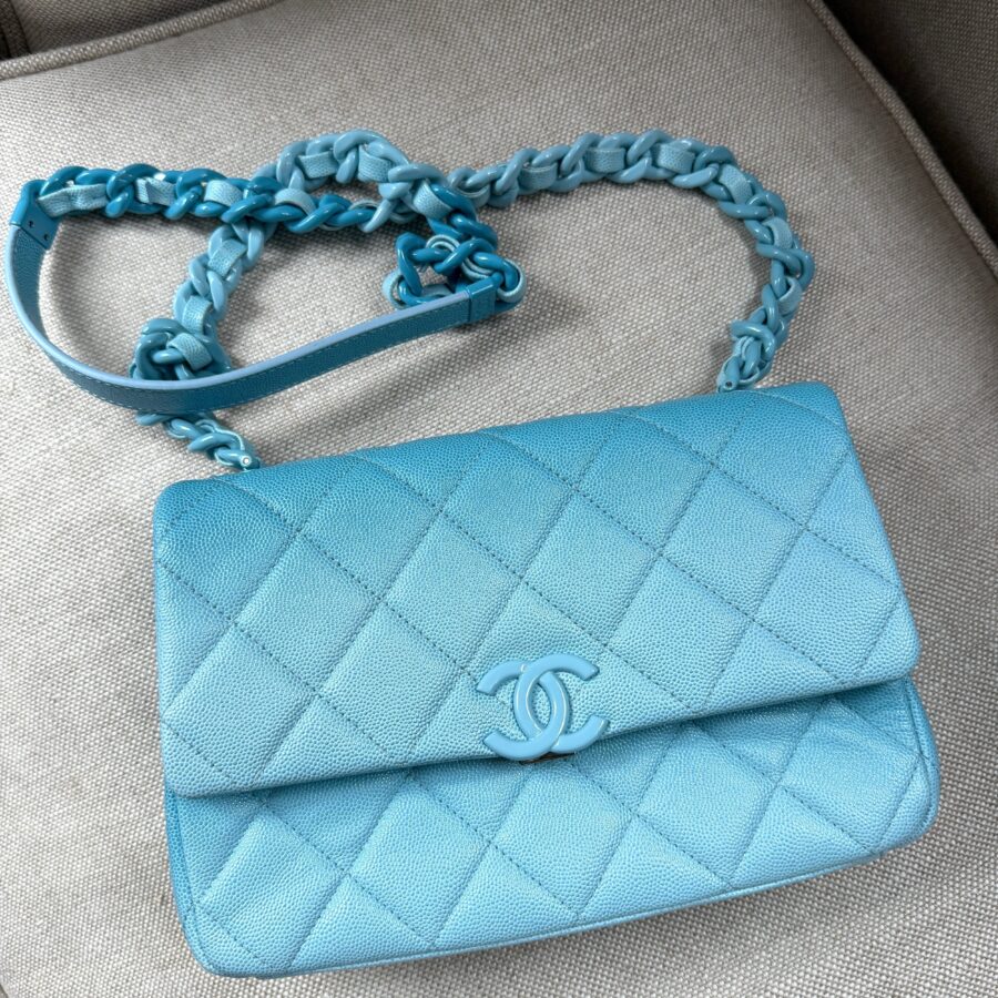 CHANEL My Everything Incognito Medium Blue Ombre Shaded Quilted Shiny Caviar Flap Crossbody Bag | Studio Nafay