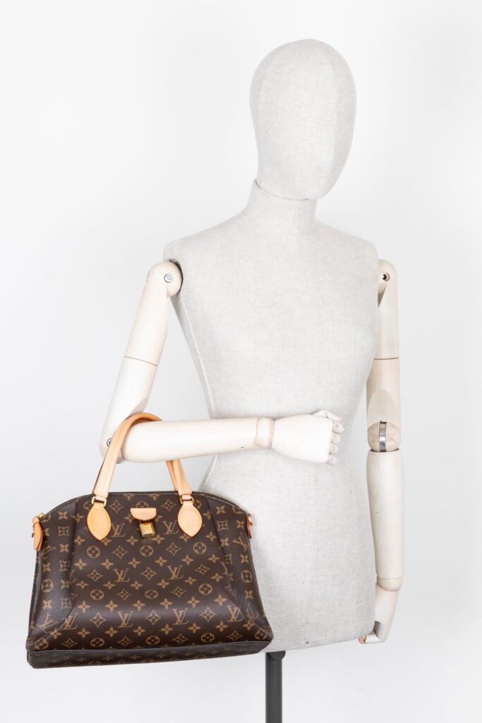LV Turenne MM Crossbody Bag MNG - Product Image 2