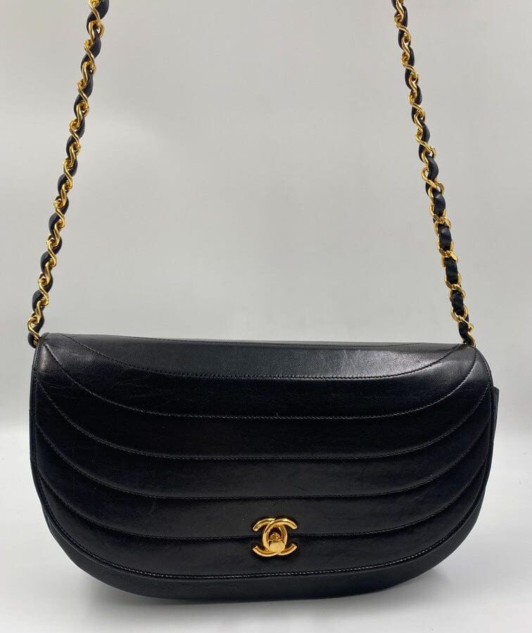 Chanel Crossbody Flap bag | Studio Nafay