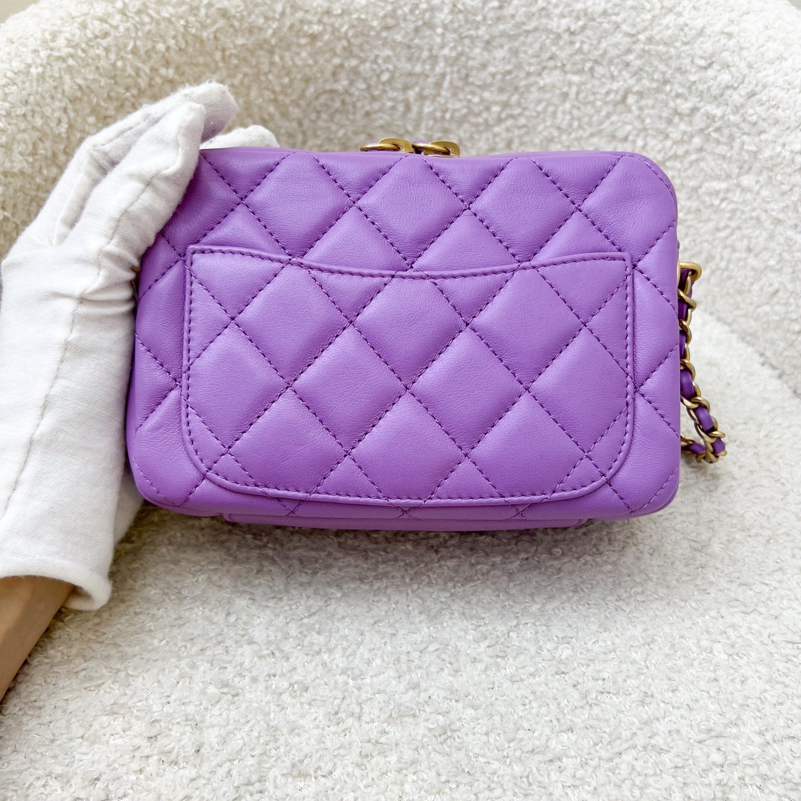 Chanel 22S Pearl Crush Camera Bag in Purple Lambskin AGHW (Model: )