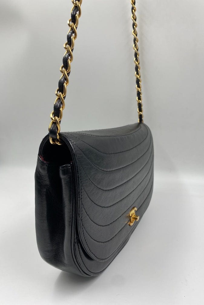 Chanel Crossbody Flap bag - Product Image 2