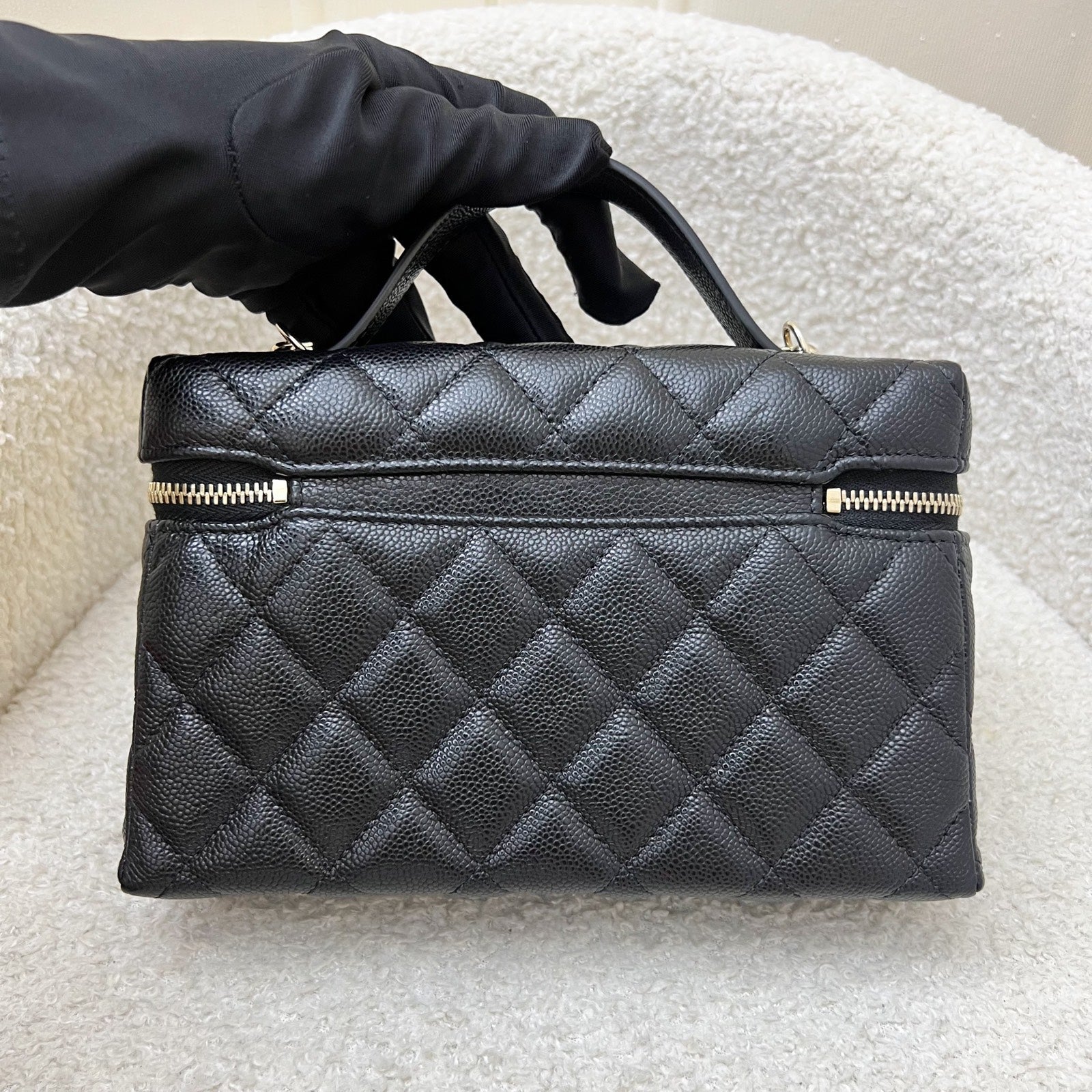 [Brand New – Local Full Set] Chanel 25P Vanity / Clutch with Chain (LP Style Bag) in Black Caviar and LGHW (Model: )