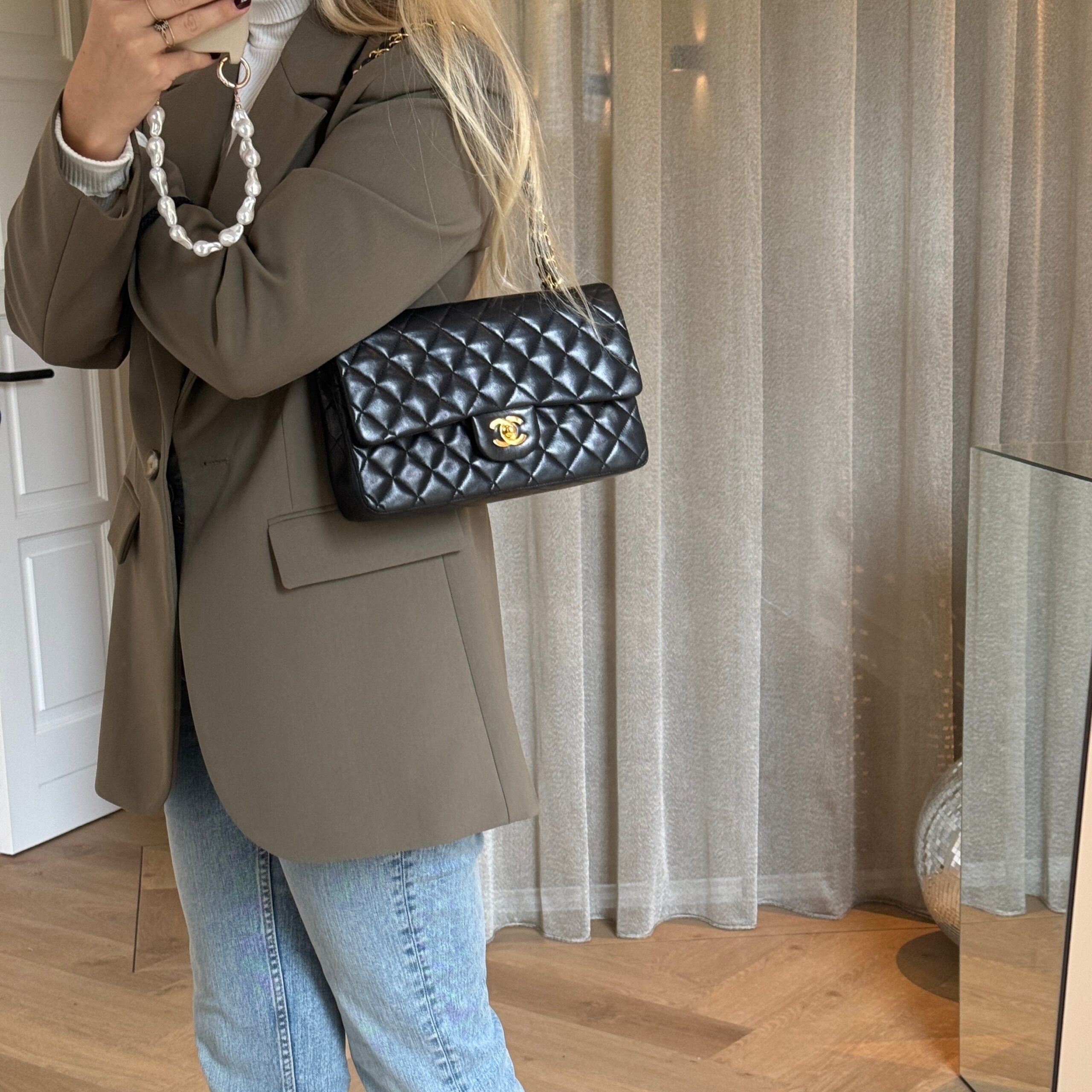 Chanel Medium Classic Handbag Luxury Designer Handbag 23